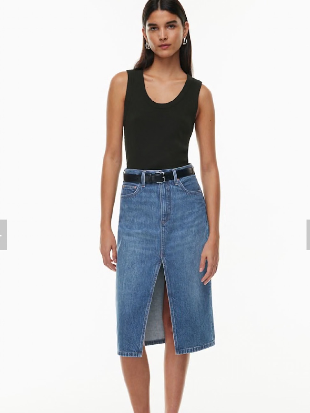 Aritzia 90s Halle Skirt